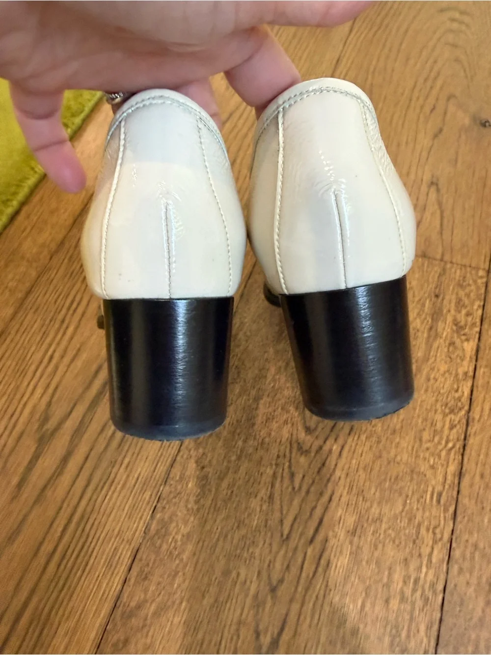 Women's Cream Leather Loafers w/heel